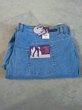 NEW Gloria Vanderbilt Amanda Denim Jeans Size 22W Medium Wash Stretch Classic